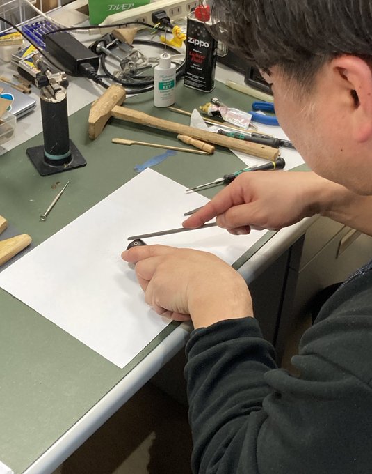 オーボエのベルの割れ補修